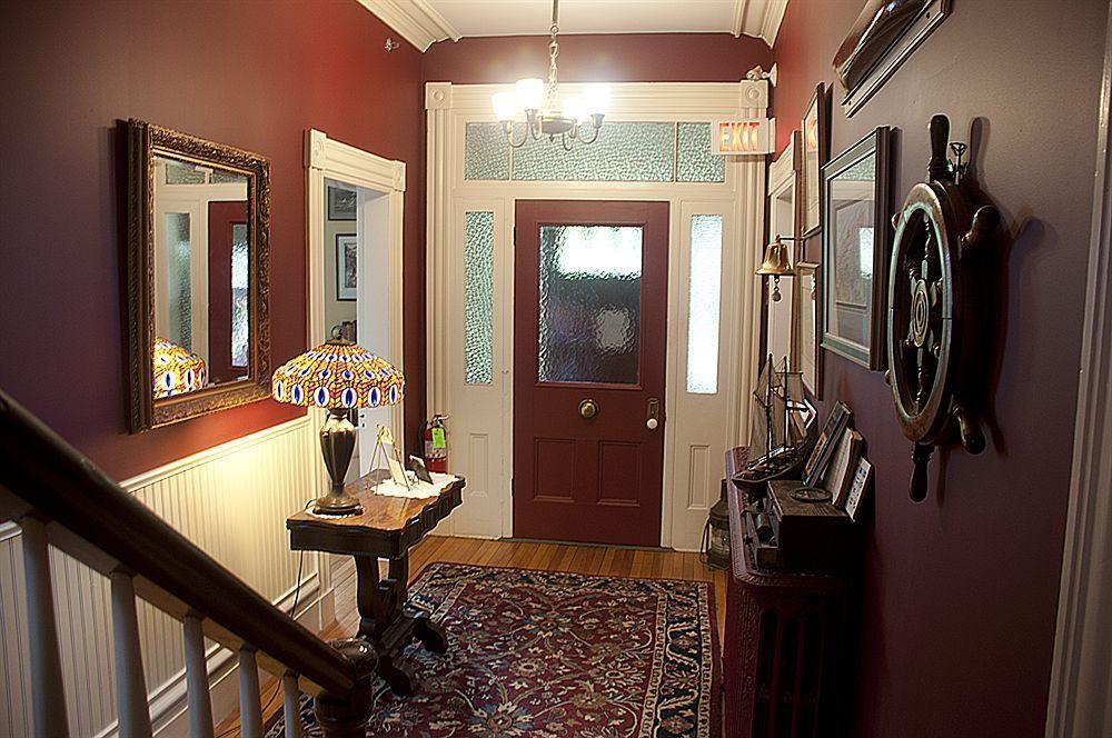 Shipwright Inn ชาร์ลอตต์ทาวน์ ภายนอก รูปภาพ